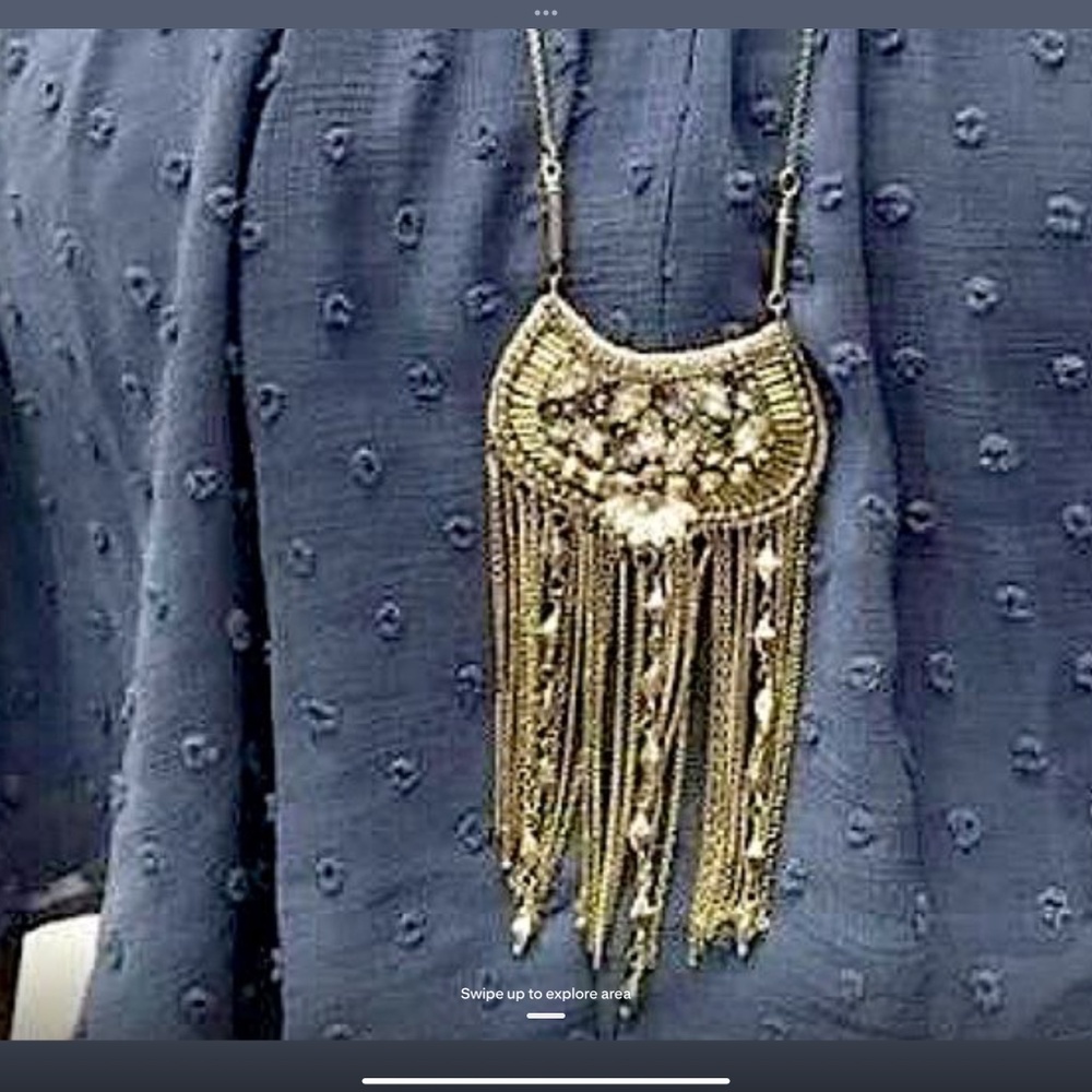 Stella & dot Stella and dot statement necklace
